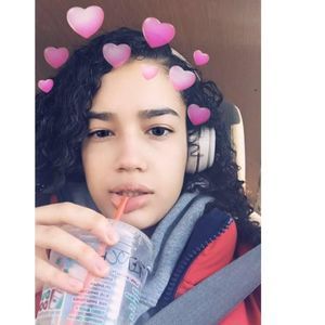 Meet your Posher, Mandy